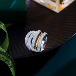 Bagues Superposées pour <span class=keywords><strong>Femme</strong></span>, en Zircon Cubique, à Géométrie Torsadée et Cercles Entrelacés, de Style Marocain, pour Fiançailles, Mariage, Bijoux de Mariée de Dubaï - Product Image 4