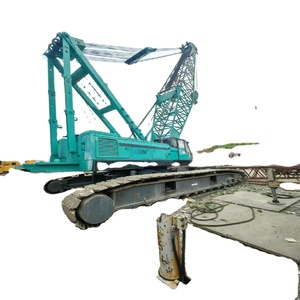 Grúa sobre orugas usada de 200T en buen estado de funcionamiento, con motor, componentes de engranajes y rodamientos incluidos. - Product Image 1