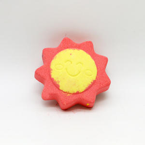 Bombes de bain fruitées naturelles de luxe aux huiles essentielles – Cadeau de Noël éducatif et amusant pour un bain joyeux – Formes de fruits mignonnes – Ananas pétillant - Product Image 6