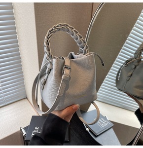 Korean style soft leather bucket bag women's casual and versatile shoulder crossbody bag, new trendy women's bag. - Product Image 4