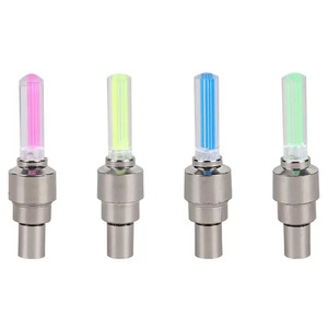 Capuchon de valve de roue de vélo de moto à LED néon, lumière de rayon de roue - Product Image 1