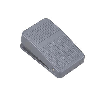 Interrupteur au pied électrique CNTD Changde CFS-01 10A 250V à réinitialisation automatique, boîtier moulé avec câble de 1 mètre, équipement électrique - Product Image 1