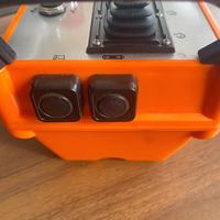 Nouveau Système de Télécommande Sans Fil pour Grue Industrielle sur Chenilles 2023 - Véhicule Porteur à Câble 24V avec Moteur Étanche IP67