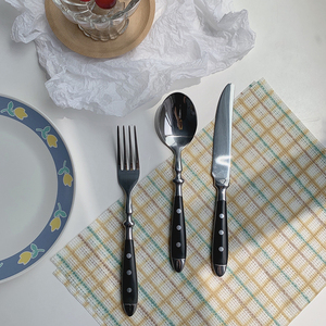 Ins Antique <span class=keywords><strong>Bakelite</strong></span> đen thép không gỉ bít tết dao và món tráng miệng muỗng dao kéo <span class=keywords><strong>Flatware</strong></span> <span class=keywords><strong>Set</strong></span> với đinh tán xử lý - Product Image 6