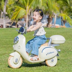 Scooter eléctrico para niños de 12V con batería y luces para niños de 2 a 4 años - Product Image 2