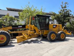รถเกรดเดอร์มือสอง Caterpillar CAT 140H 140g 140K เครื่องจักรเกรดเดอร์สำหรับขาย - Product Image 3