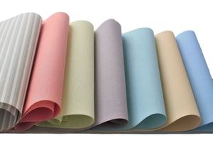 قماش شبكي عالي الجودة 1000D من كلوريد البولي فينيل من DERFLEX لشبكة مغلفة بالبوليستر المقوى - Product Image 1