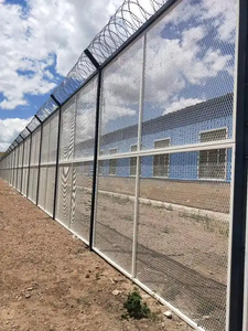 Clôture de sécurité <span class=keywords><strong>rigide</strong></span> en fer galvanisé vert à bas <span class=keywords><strong>prix</strong></span>, anti-escalade et antivol, pour cour et ranch, avec résistance à la corrosion - Product Image 2