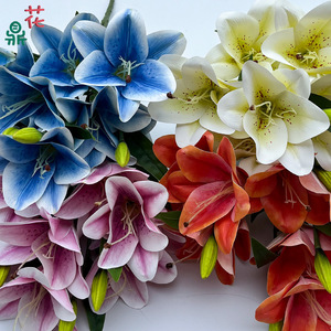 Flores Artificiales de Lirio de Seda de Alta Gama, Resistentes al Agua, Decoración para el Hogar, Decoración Navideña - Product Image 3