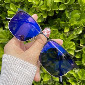 Nouvelles Lunettes Photochromiques Homme 2026 <span class=keywords><strong>Anti</strong></span>-Lumière Bleue et <span class=keywords><strong>Anti</strong></span>-<span class=keywords><strong>Reflet</strong></span> UV400 Optiques Métalliques Photo Grises - Product Image 1