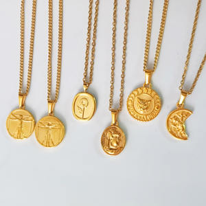 Collier pendentif vintage en or scintillant, homme de Vitruve, fleur, tournesol, centurion, soldat, tête de tigre, saint Christophe, charme tendance - Product Image 1