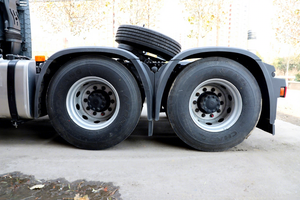 Nuevo Camión Tractor de Gasolina JAC K7 6X4, 560HP, Asiento del Conductor, Euro 5, Transporte Pesado, Motor Mitsubishi - Product Image 6