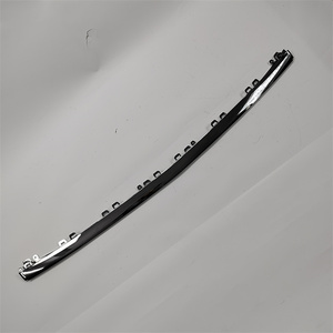 WLBTR Noir Pare-chocs Avant Lèvre Spoiler Chrome Garniture pour <span class=keywords><strong>Mercedes</strong></span> Benz Classe S W222 S450L S500L <span class=keywords><strong>560</strong></span> 4MATI Accessoires De Voiture - Product Image 5