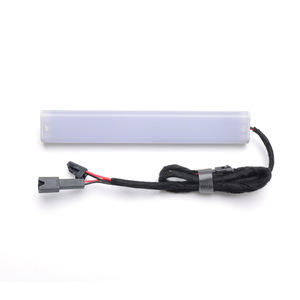 Feux arrière à LED pour Tesla Model 3, éclairage de coffre, installation adhésive, unité unique, matériau ABS - Product Image 2