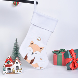 Ornements de <span class=keywords><strong>Noël</strong></span> directs d'usine et chaussettes bas de <span class=keywords><strong>Noël</strong></span> en feutre blanc créatif pour la décoration de cadeaux de bonbons - Product Image 6