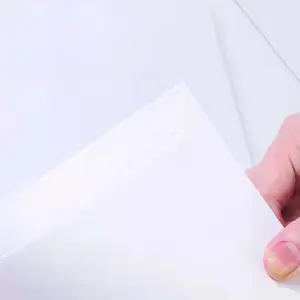 Китай A4 Супер белая копировальная бумага Заводская поставка Дешевая высокосортная бумага для офисной печати Копия