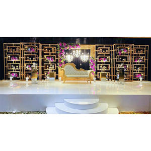 Paredes de velas de Metal gloriosas para decoración de boda Soportes de velas de boda brillantes Decoración de escenario La mejor decoración de paredes de velas para eventos de boda - Product Image 1