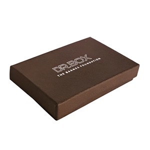 Boîte cadeau rigide marron personnalisée avec inserts blancs, design gaufré, logo personnalisé - Petite boîte d'expédition et de cadeaux pour électronique et bijoux - Product Image 3