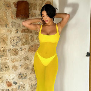 ชุดเดรสยาวทรงเข้ารูปผ้าตาข่ายสีพื้น <span class=keywords><strong>คอ</strong></span>เห<span class=keywords><strong>ล</strong></span>ี่ยม สไตล์เซ็กซี่แบบสาวเปรี้ยว สำหรับฤดูร้อนของผู้หญิงยุโรปและอเมริกา - Product Image 2