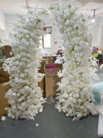 Arche Florale Murale de Mariage en Soie Faux Fleurs, Pilier de Fleurs Artificielles Rose Rouge et Blanche pour Décors d'Événements