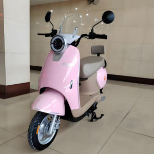 Nouveau Scooter Électrique Q6 2026 – Le Meilleur Vendeur, Design Attrayant, Vitesse 50-60 km/h, Moteur à Disque – Meilleur Prix Chine - Product Image 4