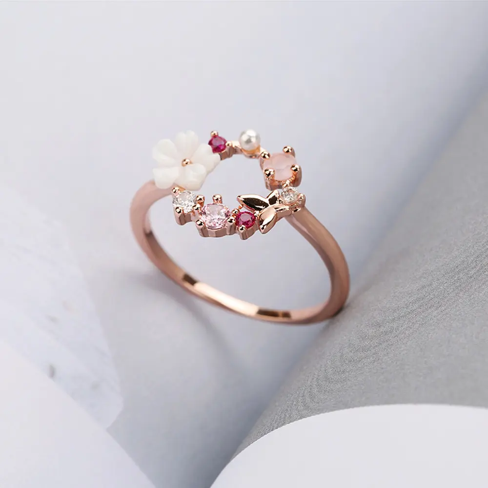 HPXmas Fashion Rose Gold Color Butterfly Rings Round Shape Flower Rings Women Wedding Ring 2021