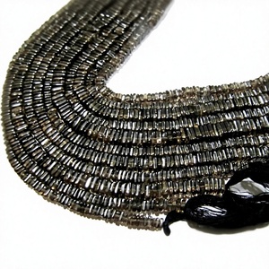 Perles carrées en quartz fumé naturel, taille Heishi, 4 mm, fil de perles de pierres précieuses, 8 pouces de long - Product Image 1