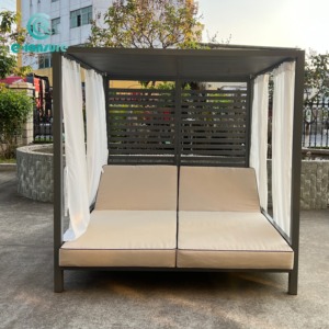Lit de jardin élégant en aluminium pour l'extérieur avec coussin résistant aux intempéries, lit de salon de patio avec rideau blanc pour hôtel et complexe hôtelier - Product Image 6