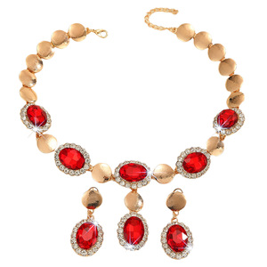 Ensemble collier et boucles d'oreilles en alliage de zinc doré et cristal rouge, style luxe léger, pour femme, nouvelle mode été, tendance européenne et américaine - Product Image 5