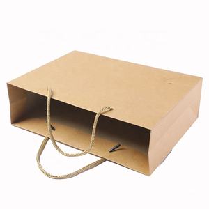 Sac en papier kraft imprimé sur mesure, recyclable, brun, avec poignée, pour emballage cadeau et alimentaire - Product Image 2