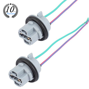 Skyearth Hàng Có Sẵn Giá Đỡ Bóng Đèn <span class=keywords><strong>Led</strong></span> W21W Chất Lượng Cao Bộ Chuyển Đổi Dây Điện Ổ Cắm <span class=keywords><strong>T20</strong></span> 7440 Cho Đèn Hậu Xe Hơi - Product Image 1