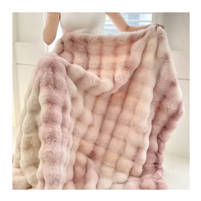 Manufacturer Custom Wholesale Faux Fur Luxury Shag Fabric Plush Bubble 100% Polyester Fur Fabric Faux Fur