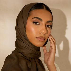 Hijab musulman en modal 180x70cm, écharpe multifonction douce, personnalisable, élégante, légère et respirante pour femmes islamiques - Product Image 1