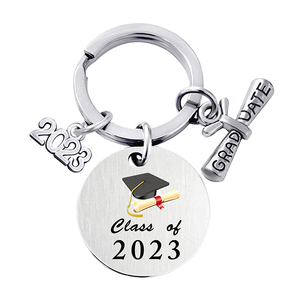 Portachiavi Personalizzato in Metallo per Laurea, Anello Commemorativo in Acciaio Inossidabile per Regalo di Laurea - Product Image 1