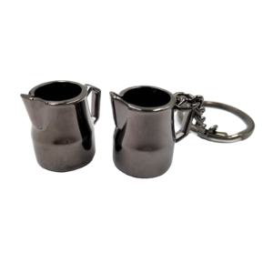 3D mini pot <span class=keywords><strong>à</strong></span> lait bouilloire <span class=keywords><strong>grain</strong></span> de <span class=keywords><strong>café</strong></span> inviolable <span class=keywords><strong>machine</strong></span> <span class=keywords><strong>café</strong></span> série métal alliage de Zinc <span class=keywords><strong>café</strong></span> filtre tasse porte-clés - Product Image 4