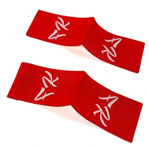 Étiquettes et tags personnalisés pour vêtements : logo de marque privée, impression sur satin/tissu, étiquettes de couture pour t-shirts, étiquettes nominatives en tissu - Product Image 1