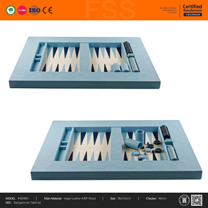 Set di Backgammon Artigianale su Misura con Tavolo in Pelle e Pedine di Alta Qualità - Product Image 6