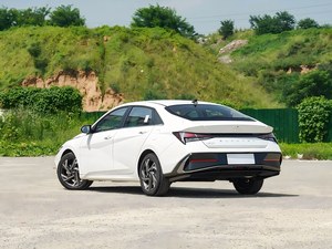 Hyundai Elantra Modèle 2023 1.5L CVT GLX Édition Elite Chine Nouvelles Voitures Prix de Commerce Livraison à Khorgos Transport Terrestre vers Téhéran - Product Image 4