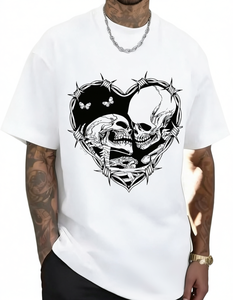 T-shirt unisex con stampa di cuori e teschi, bianco e nero, stile semplice, manica corta, girocollo, vestibilità regolare, 100% cotone - Product Image 1
