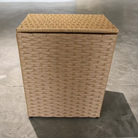 Panier à linge en rotin PE tissé à la main avec couvercle, panier de rangement carré en osier pour vêtements, boîte de rangement pour vêtements pour chambre à coucher et salle de bain