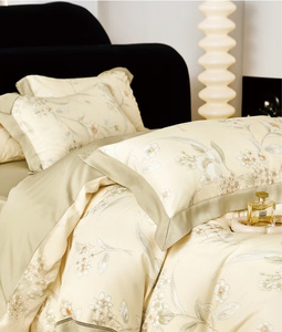 Set di biancheria da letto in 4 pezzi Lyocell opulento: lenzuola stampate Ultra morbide, atmosfera di seta ecologica, Design squisito per un Comfort di lusso - Product Image 5