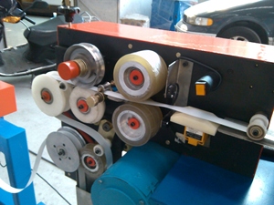 Machine à poinçonner automatique, stores vénitiens en aluminium de 15 mm 25 mm 35mm <span class=keywords><strong>50mm</strong></span>, expédition à grande vitesse - Product Image 3