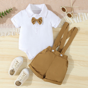 Ensemble 2 pièces style gentleman pour bébé garçon : barboteuse à manches courtes et short à bretelles pour l'été et le quotidien - Product Image 6