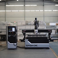 Routeur CNC 3 axes 1325 4x8 avec changeur d'outils automatique, magazine linéaire 8 pièces, table à aspiration à rainures en T et servomoteur pour le bois, le plastique et l'acrylique