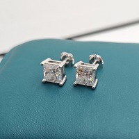 Boucles d'oreilles clous en argent sterling 925 plaqué or blanc avec moissanite VVS Princess Cube pour hommes et femmes, serties griffes