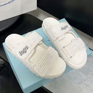 2025 Trending Luxury Designer slippers Men 5A Quality Casual Shoes Women Designer slippers High Quality Fashion <b>Slide</b> Sandals - Product Image 4