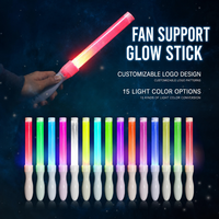 Bâton lumineux RGB à poignée incurvée, 16 modes clignotants, télécommande, bâton lumineux pour concerts, festivals, mariages et événements nocturnes