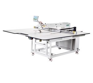 Machine à coudre automatique informatisée DS-1390-HL pour vêtements, machine à motifs de grande taille, machine à fabriquer des vêtements - Product Image 1