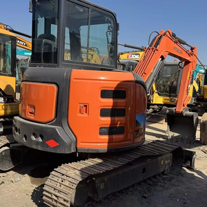 Excavatrice sur chenilles hydraulique Hitachi ZX55U-5A 30 60 d'occasion, bonnes performances, 5 tonnes, origine Japon, moteur PLC, composants principaux, EPA CE - Product Image 1