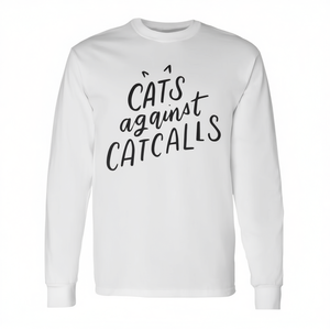 T-shirt a maniche lunghe in cotone unisex con scollo rotondo, ecologica, con stampa 'Cats Against Catcalls', per attivisti - Product Image 3